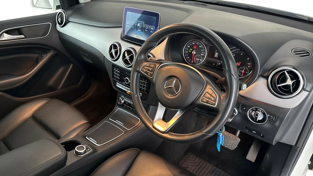 Mercedes-Benz B Class 2.1 B200d Black #9