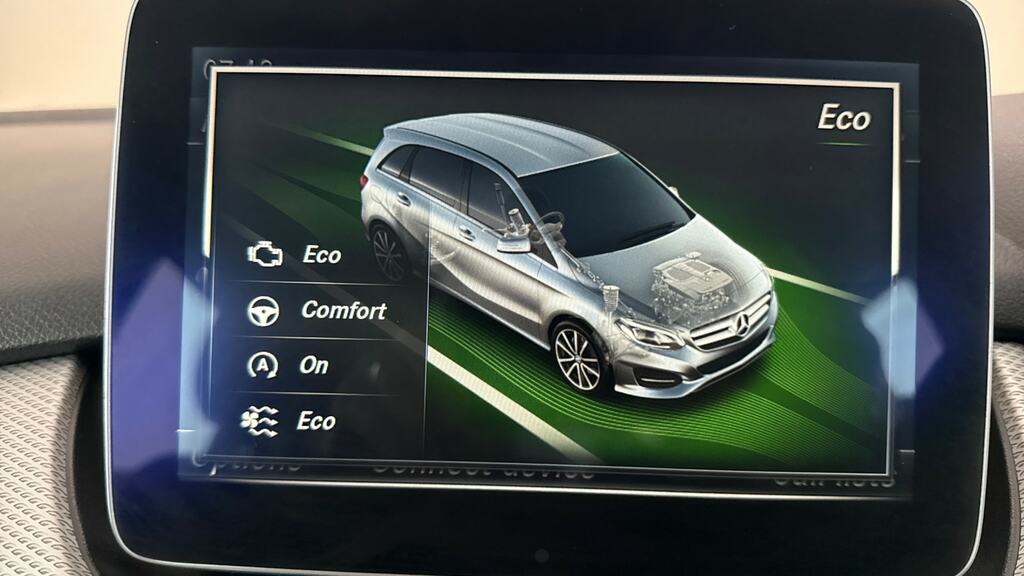 Mercedes-Benz B Class 2.1 B200d Black #31