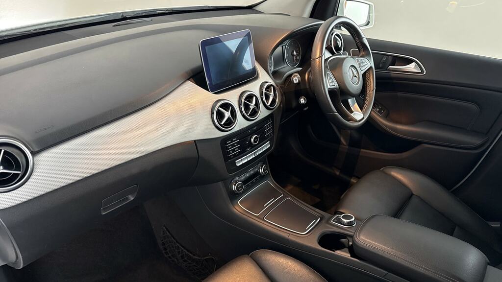 Mercedes-Benz B Class 2.1 B200d Black #11