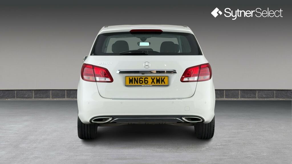 Mercedes-Benz B Class B180d Sport Executive White #5