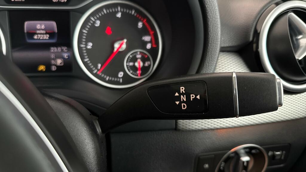 Mercedes-Benz B Class 2.1 B200d Black #14
