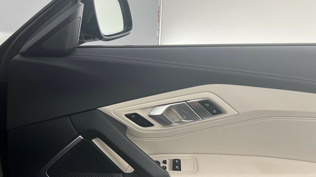 BMW Z4 Sdrive 20I M Sport White #23
