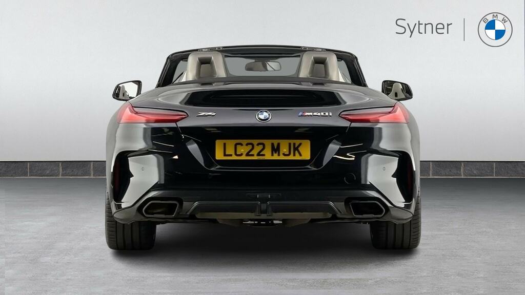 BMW Z4 Sdrive 20I M Sport White #18
