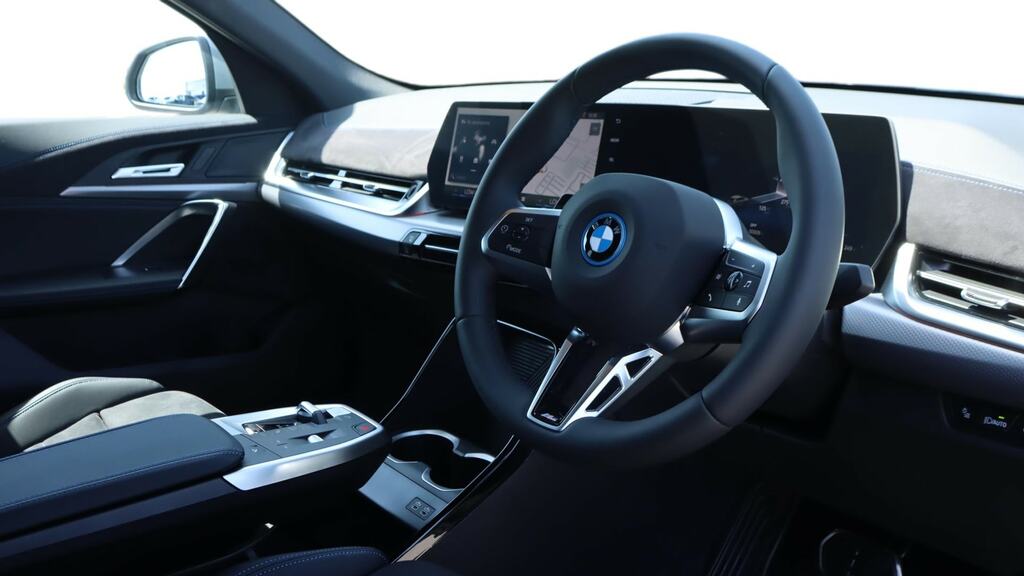 BMW iX2 150Kw Edrive20 M Sport 65Kwh Grey #6