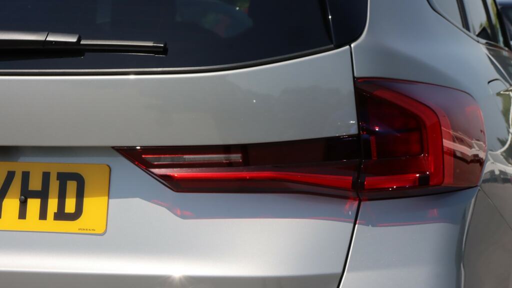 BMW X1 Xdrive 25E M Sport Step White #21