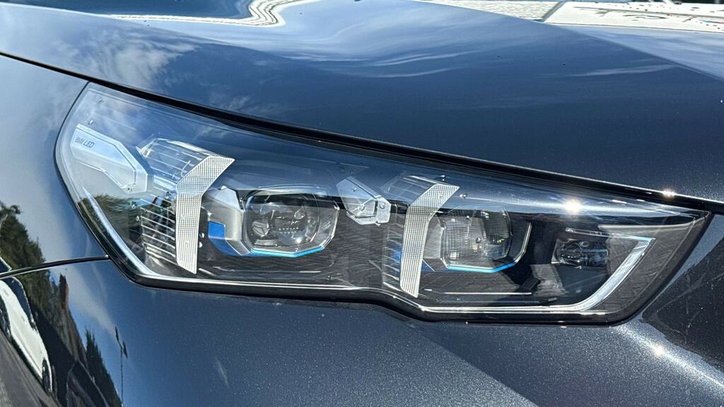 BMW 5 Series 530E M Sport Touring Blue #22