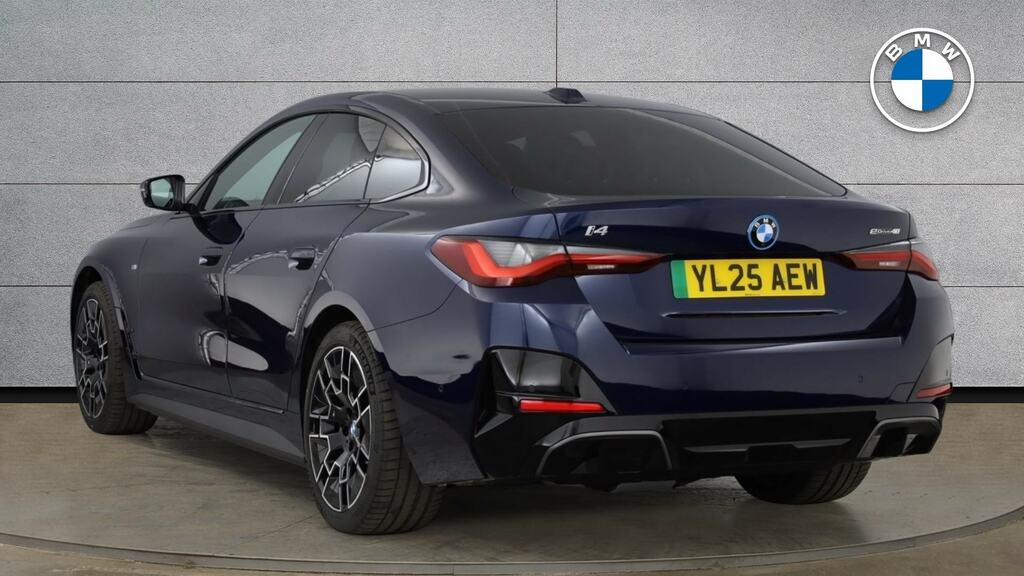 BMW i4 250Kw Edrive40 M Sport 83.9Kwh Blue #2