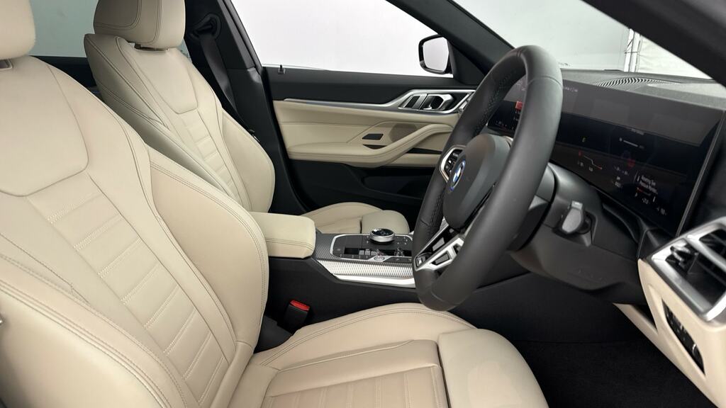 BMW i4 Edrive40 M Sport Grey #11