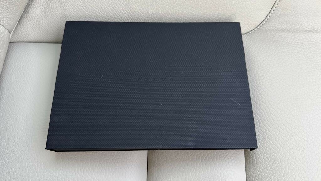 Volvo XC60 Plus Black #45