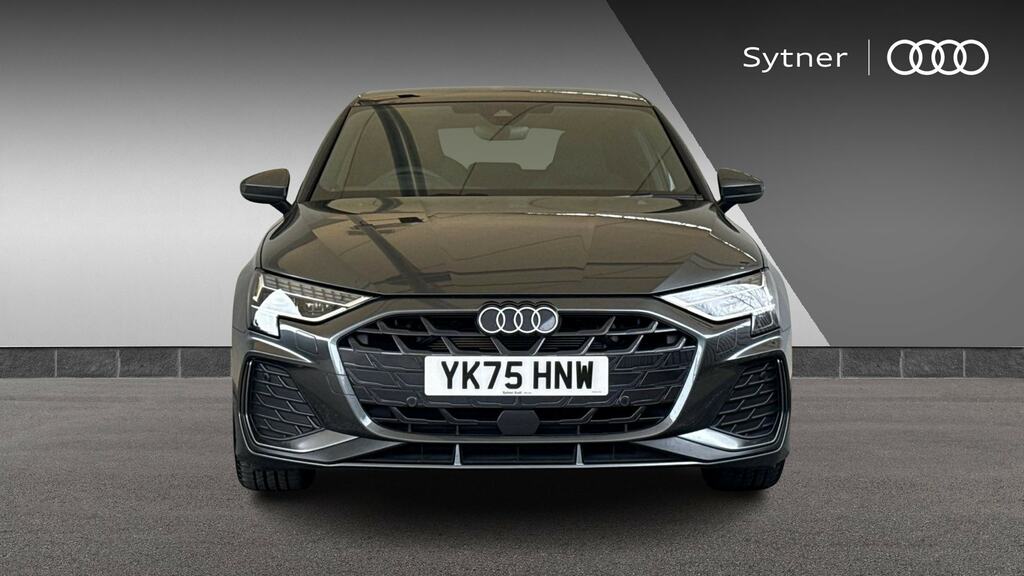 Audi A3 Black Edition 35 Tfsi 150 Ps S Tronic White #7