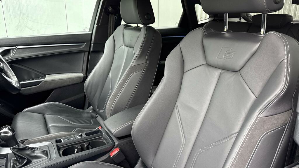 Audi Q3 Audi Q3 S Line 35 Tdi 150 Ps S Tronic Grey #15