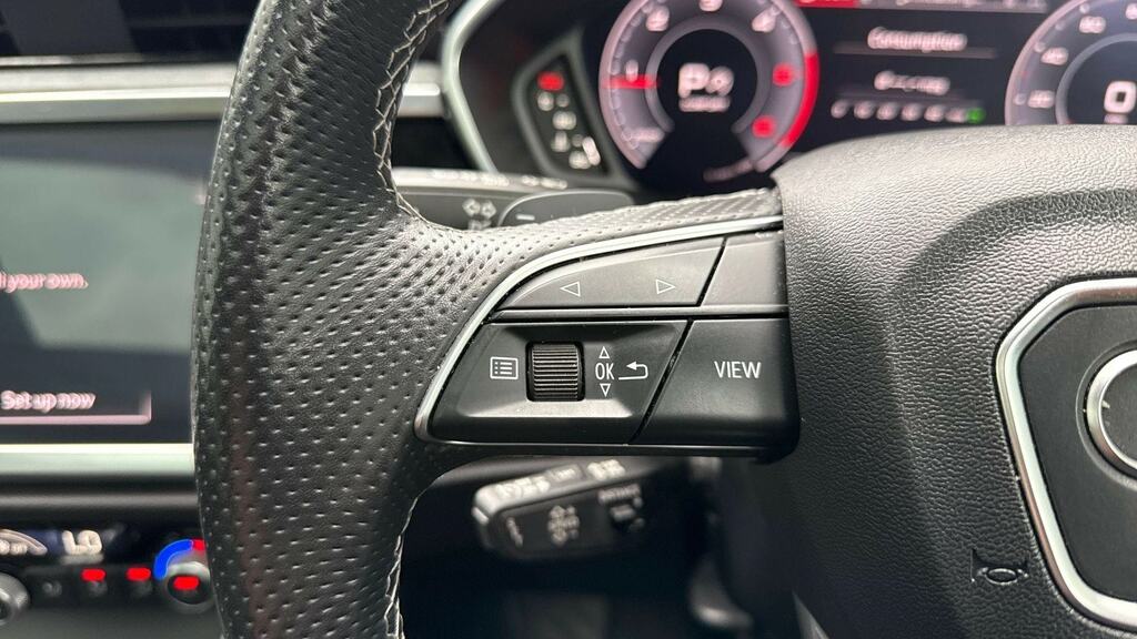 Audi Q3 Audi Q3 S Line 35 Tdi 150 Ps S Tronic Grey #17