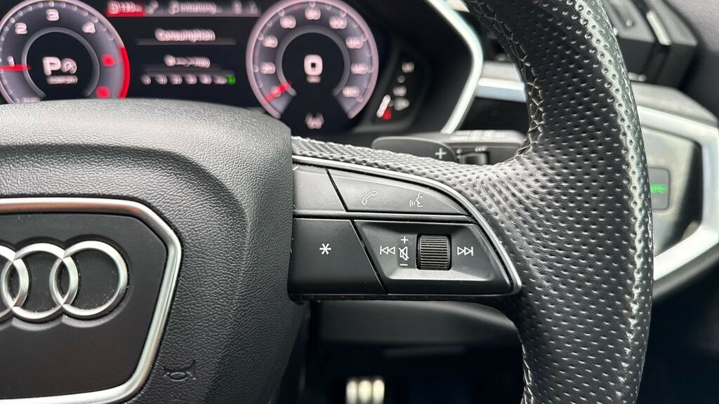 Audi Q3 Audi Q3 S Line 35 Tdi 150 Ps S Tronic Grey #18