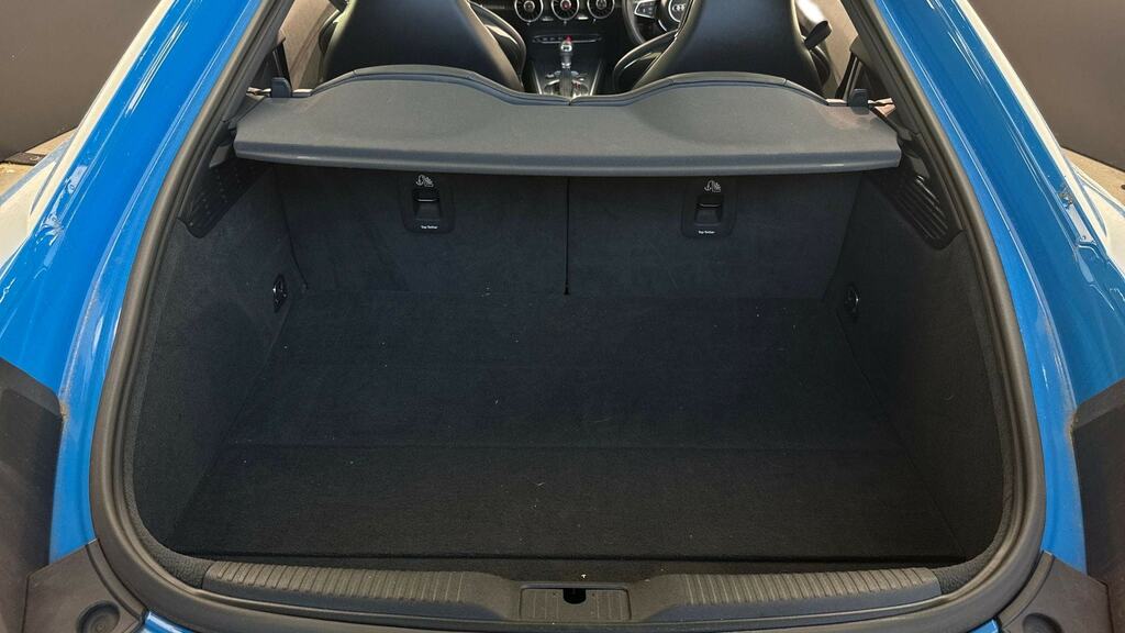 Audi TT 40 Tfsi Black Edition S Tronic White #20