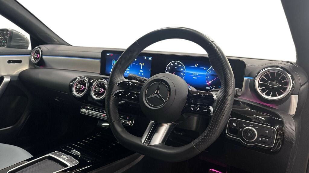 Mercedes-Benz CLA Class Cla 180 Amg Line Premium Tip Grey #3