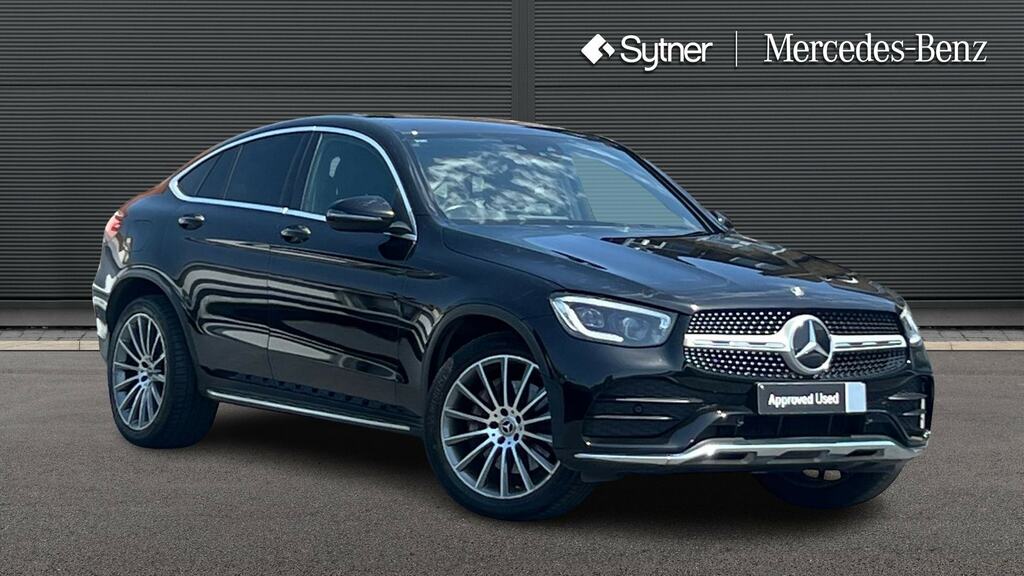 Mercedes-Benz GLC Class Glc 300 4Matic Amg Line Premium 9G-tronic Black