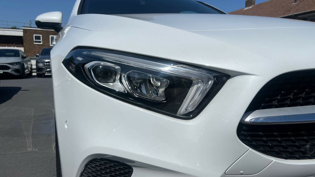 Mercedes-Benz A Class 1.3 A200 Amg Line Edition Executive Hatchback  #18