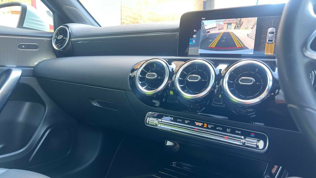 Mercedes-Benz A Class 1.3 A200 Amg Line Edition Executive Hatchback  #24