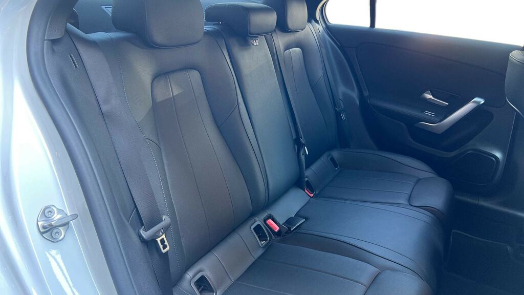 Mercedes-Benz A Class 1.3 A200 Amg Line Edition Executive Hatchback  #12