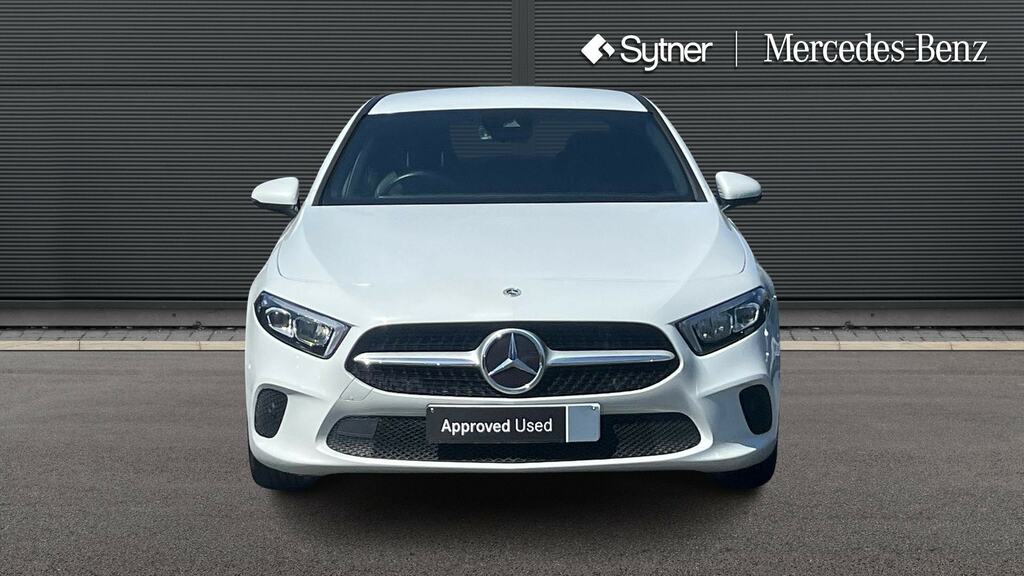 Mercedes-Benz A Class 1.3 A200 Amg Line Edition Executive Hatchback  #6