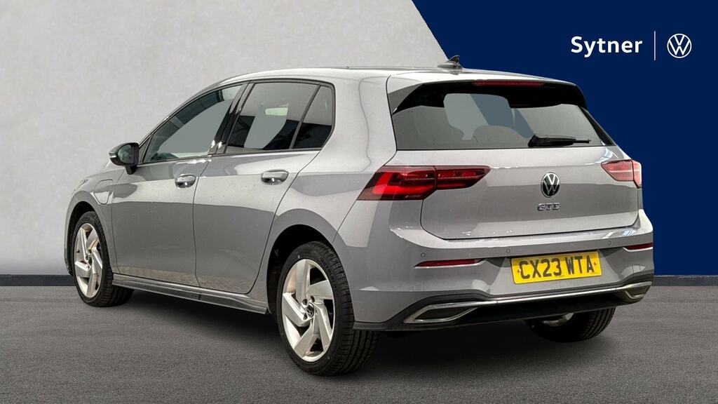 Volkswagen Golf Life Tsi White #3