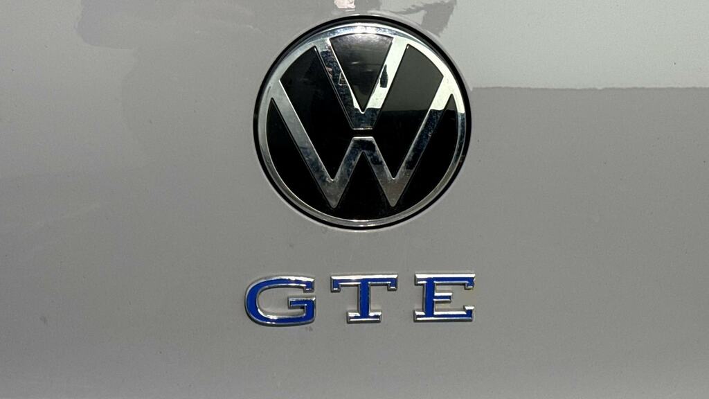 Volkswagen Golf Life Tsi White #23