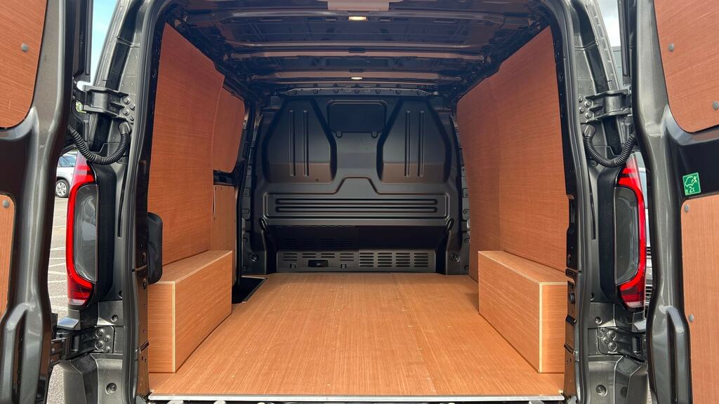 Volkswagen E-Transporter 2.0 Tdi T28 Commerce Pro Panel Van Manu Grey #20