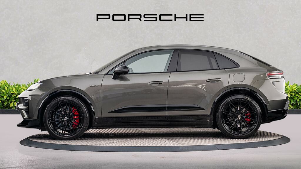 Porsche Macan 470Kw Turbo 100Kwh Green #4