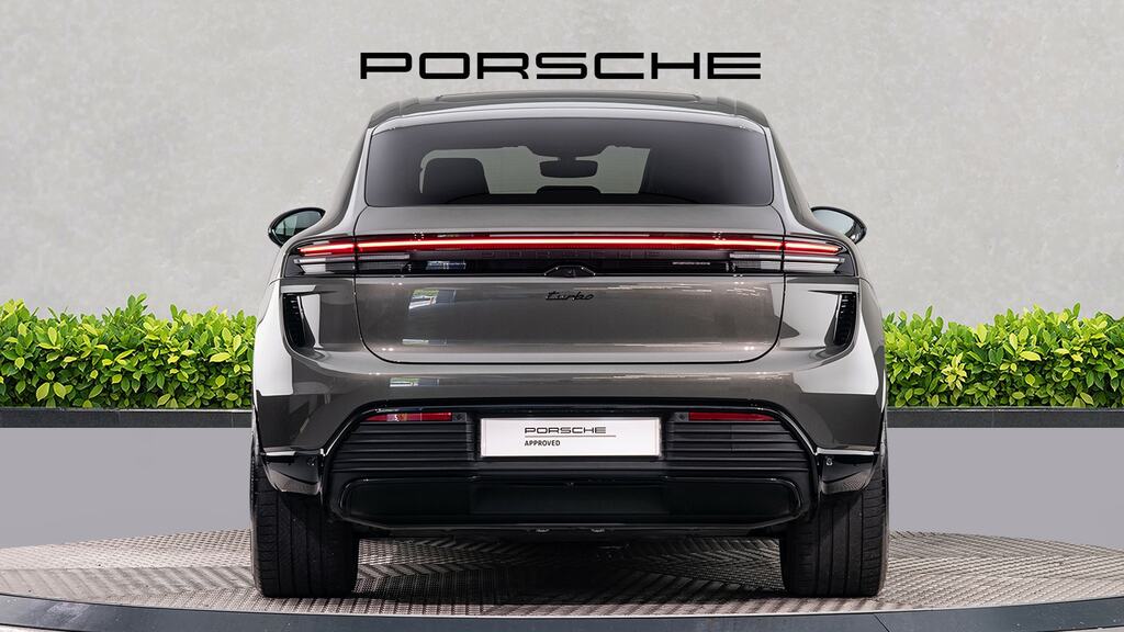 Porsche Macan 470Kw Turbo 100Kwh Green #6