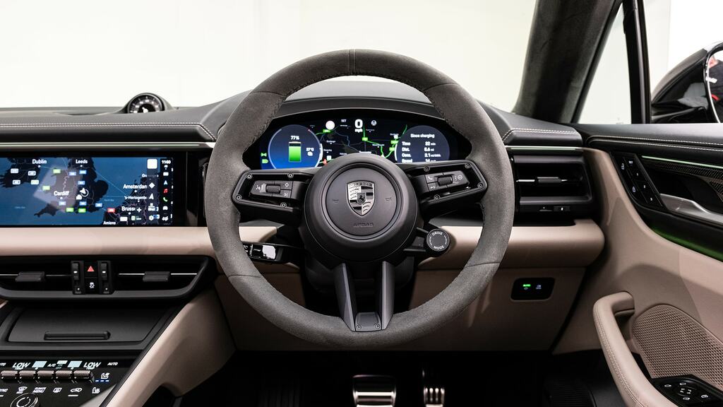 Porsche Macan V6 Gts Pdk Euro 6 Black #17