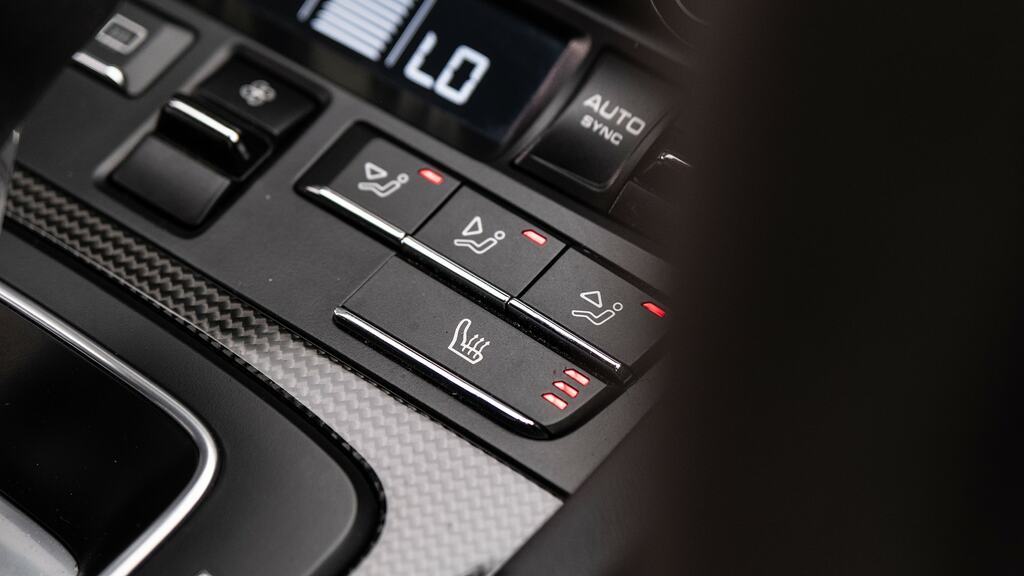 Porsche 911 Carrera 4S Cabriolet Pdk Silver #29