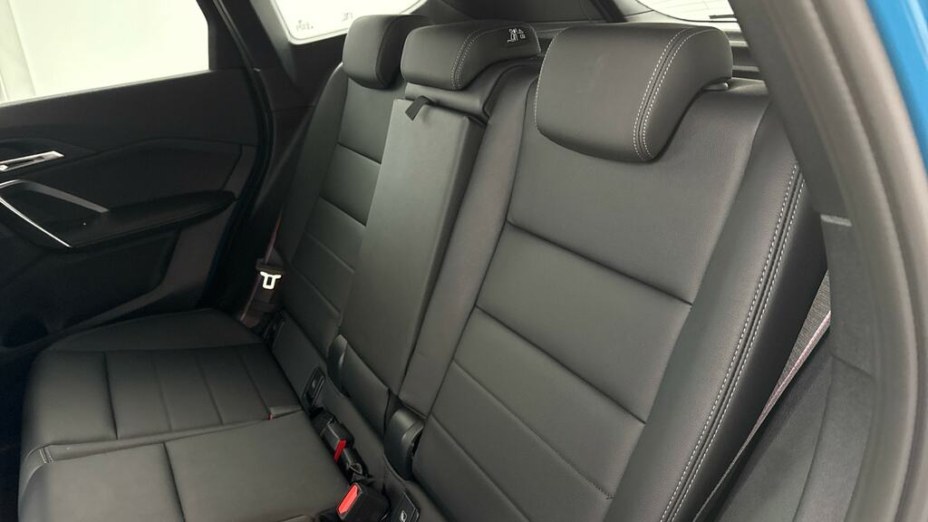 BMW iX1 150Kw Edrive20 Shadow Edition 65Kwh Black #12