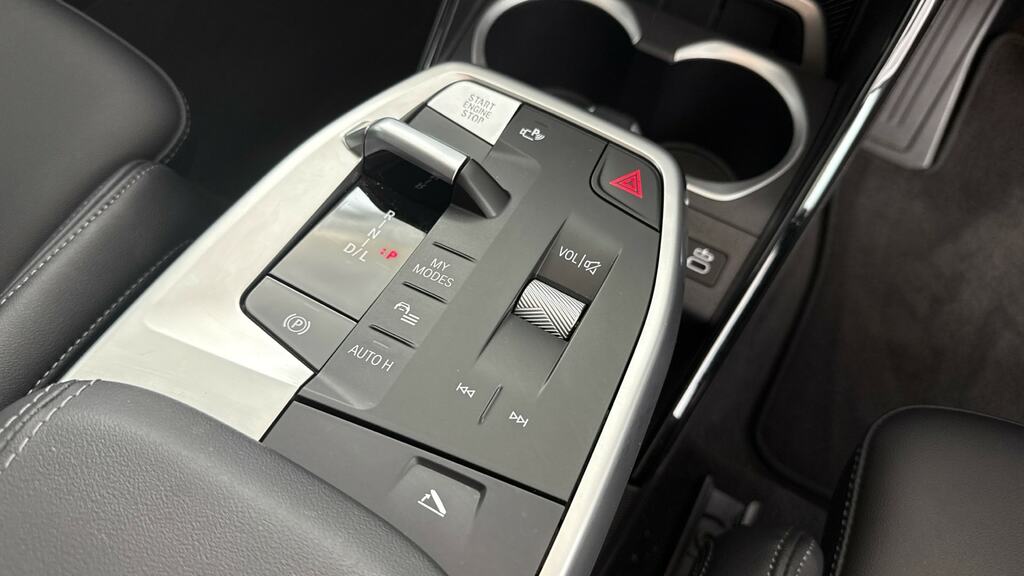 BMW X1 Xdrive 25E M Sport Step Black #10