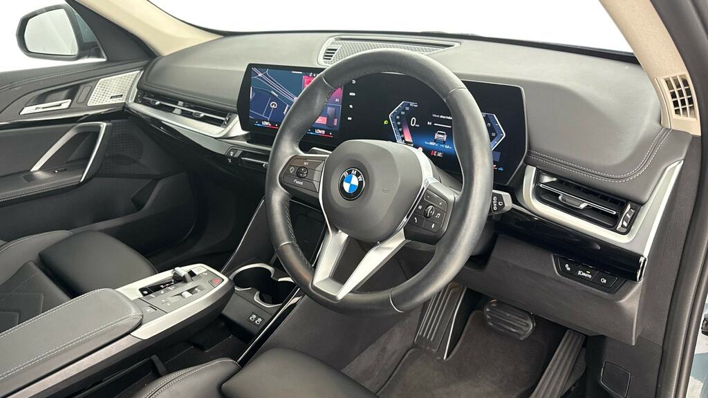 BMW X1 Sdrive 18D Xline Step Green #6
