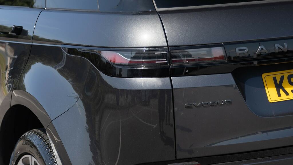 Land Rover Range Rover Evoque 1.5 P300e Dynamic Se Black #19