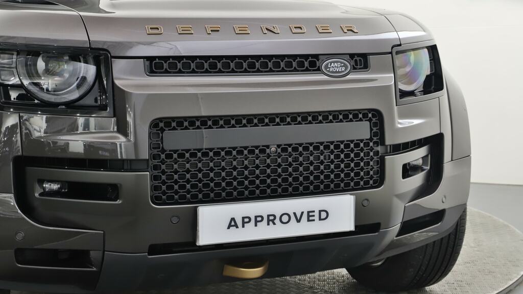 Land Rover Defender 110 Suv Black #29