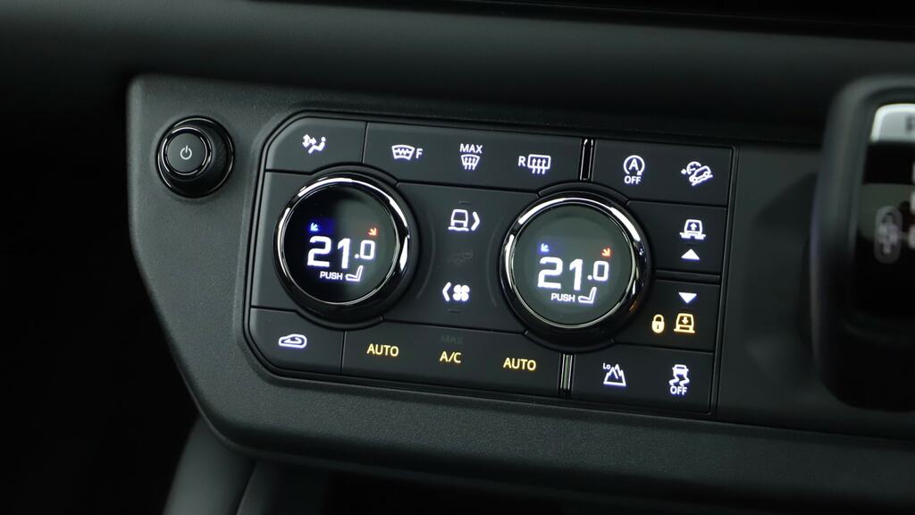 Land Rover Defender 110 Suv Black #24