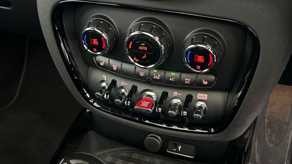 Mini Clubman 1.5 Cooper Exclusive Premium Plus 6Dr Green #10