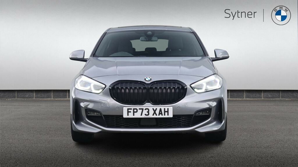 BMW 1 Series Sport White #16