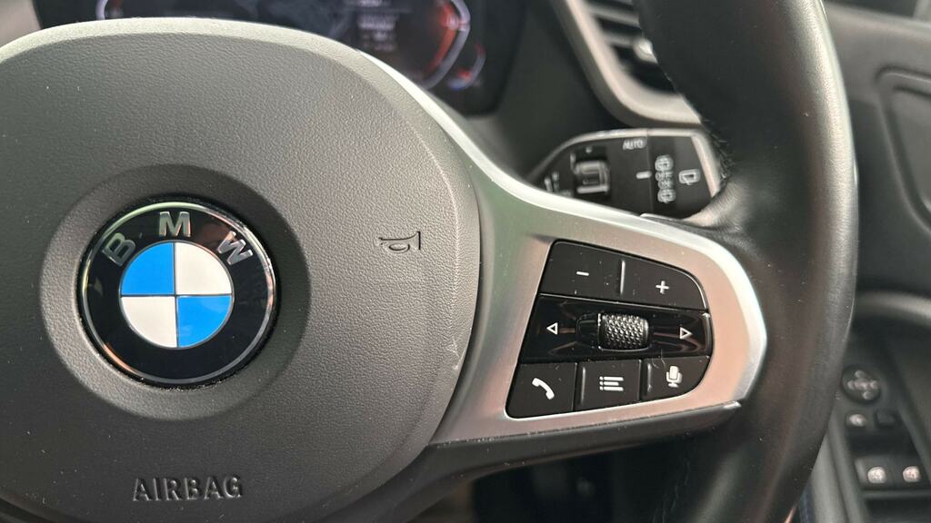BMW 1 Series Sport White #18