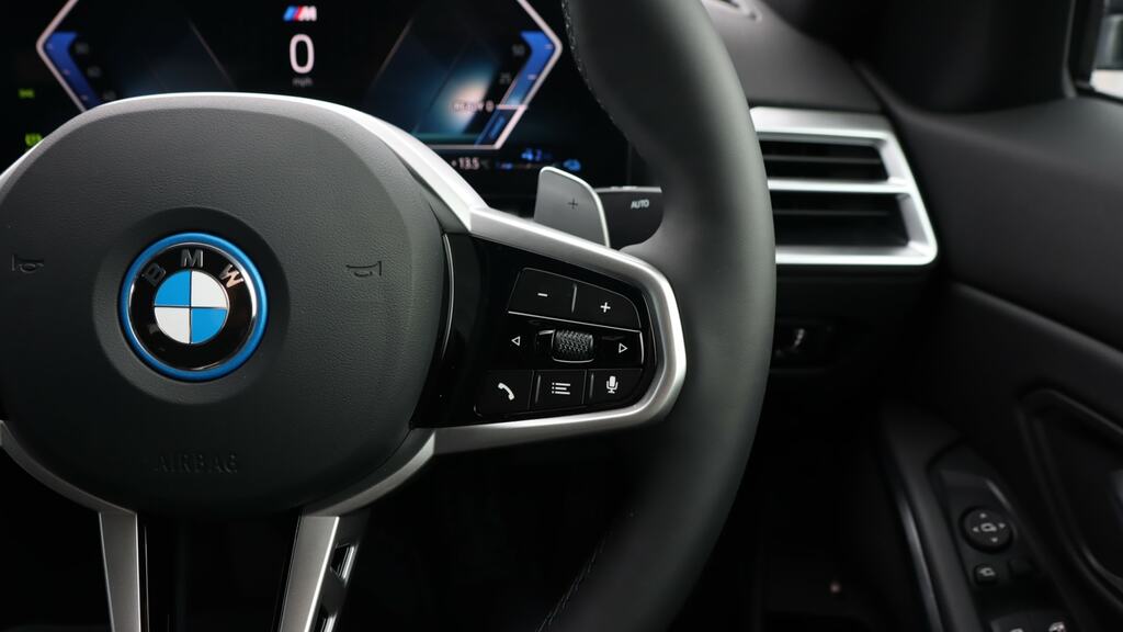 BMW 3 Series M340i Xdrive Mht Step Red #18