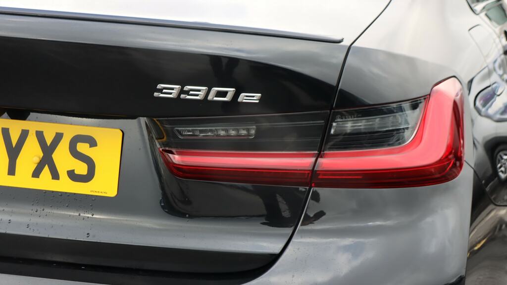BMW 3 Series M340i Xdrive Mht Step Red #22