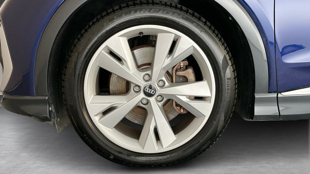 Audi Q4 E Tron 40 S Line Suv 82Kwh 204 Ps Grey #24