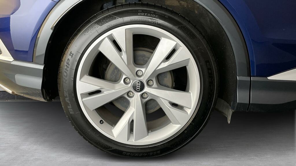 Audi Q4 E Tron 40 S Line Suv 82Kwh 204 Ps Grey #26