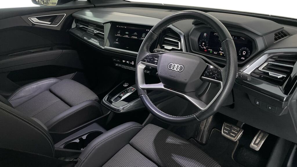 Audi Q4 E Tron 40 S Line Suv 82Kwh 204 Ps Grey #9