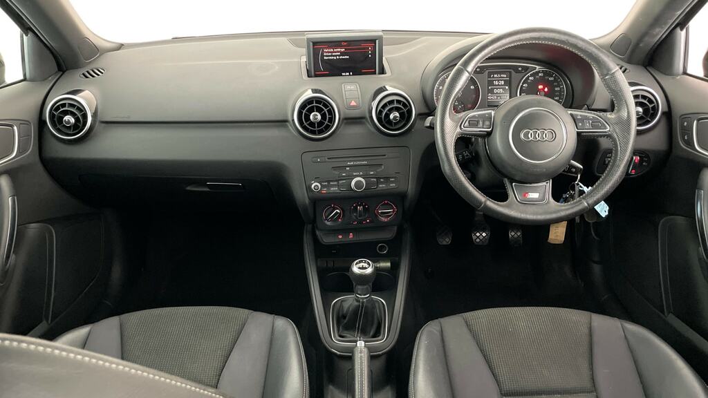 Audi A1 1.4 Tfsi S Line Black #6