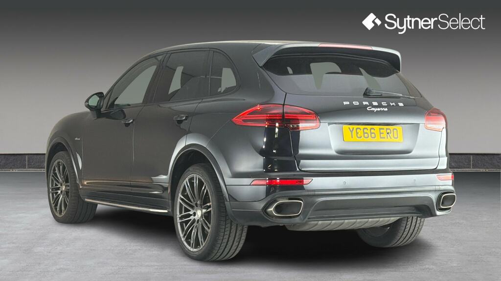 Porsche Cayenne Platinum Edition Tiptronic S Black #2