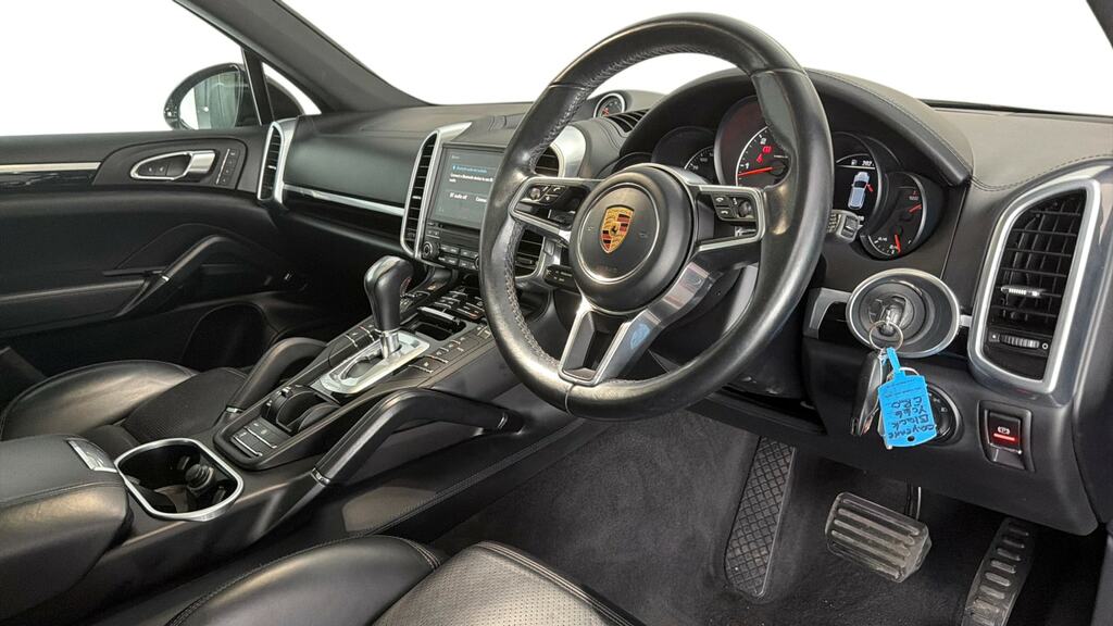 Porsche Cayenne 2016 3.0 D V6 Platinum Edition Tiptronic S Panoram Black #9