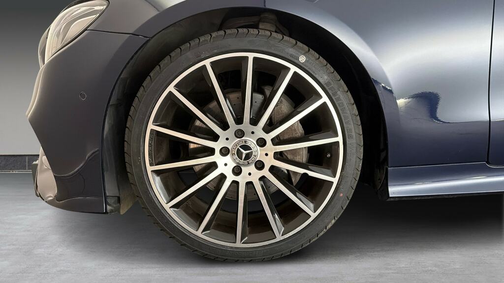 Mercedes-Benz E Class E400d 4Matic Amg Line Premium 9G-tronic Grey #30