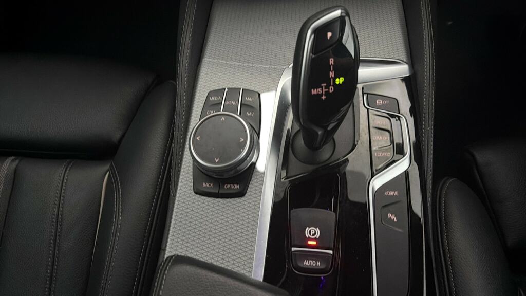 BMW 5 Series 2018 18 2.0  #14